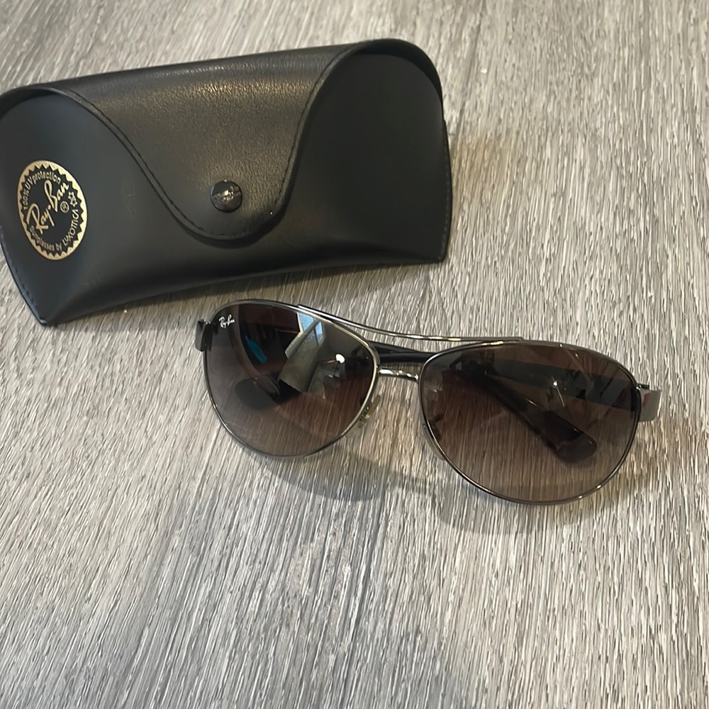 Aviator sunglasses